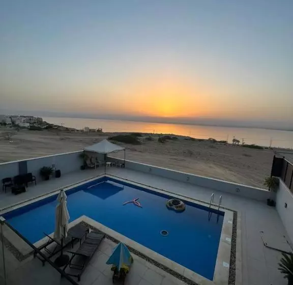 هتل Follow Sea Villa
