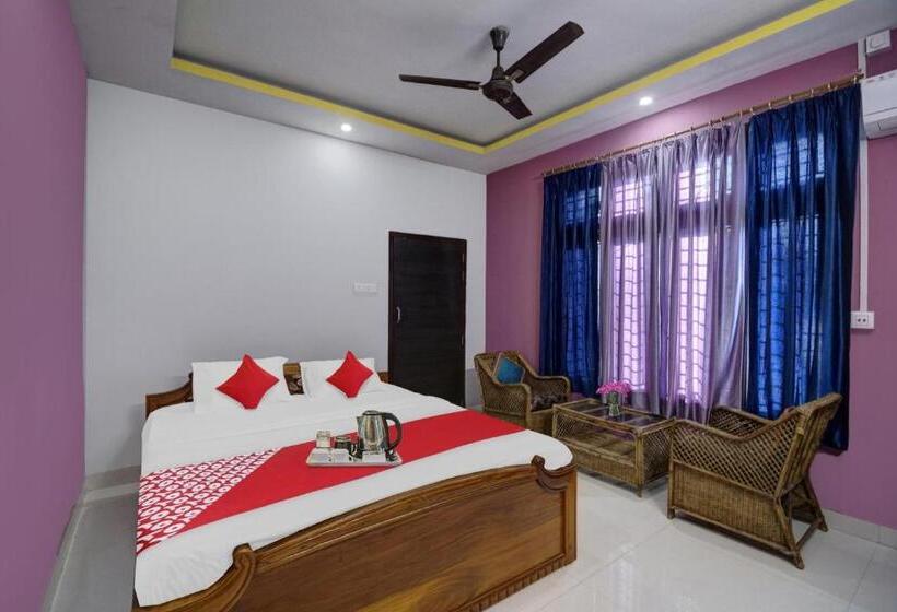 Hotel Oyo 92194 Airport Homestay