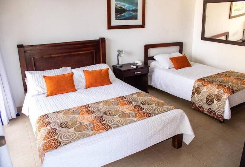 هتل Resort Villa Del Sol