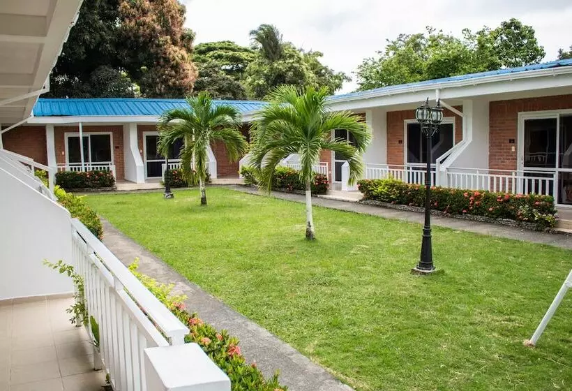 هتل Resort Villa Del Sol