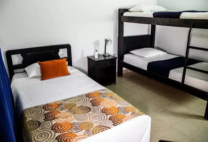 هتل Resort Villa Del Sol