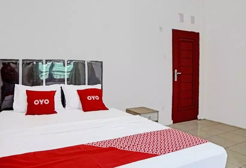 Hotelli Spot On 91509 Unggul Kost