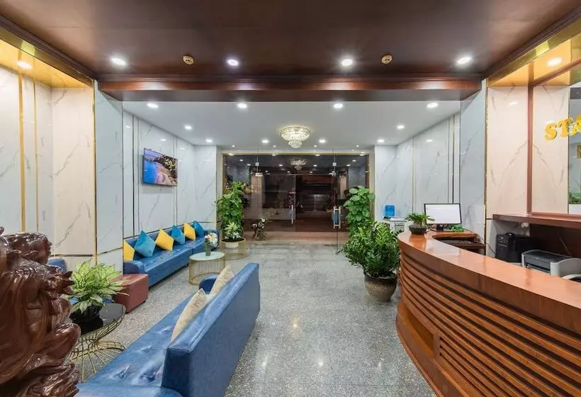هتل Starlight Nha Trang