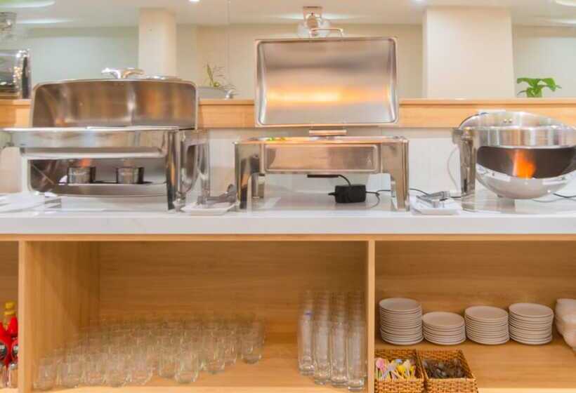 هتل Starlight Nha Trang