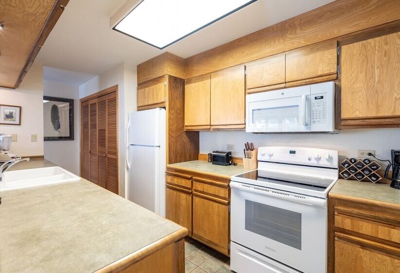 Lulu City 4b By Avantstay Beautiful Condo 100 Yards From Lift 7 Permit :3639