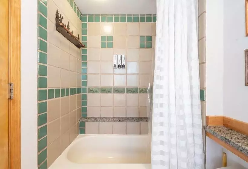 Lulu City 4b By Avantstay Beautiful Condo 100 Yards From Lift 7 Permit :3639