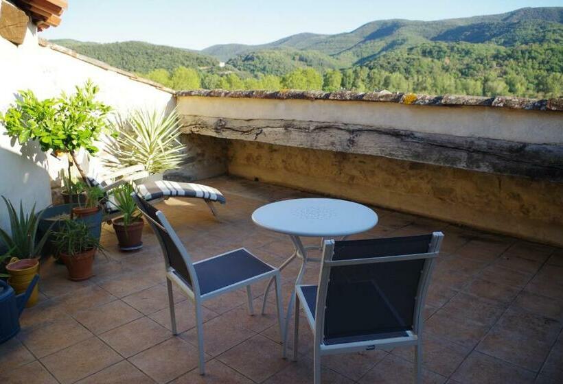 פנסיון La Tour De L Ange