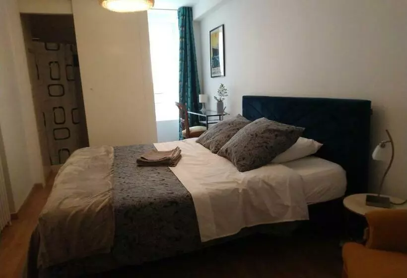 Majatalo La Tour De L Ange