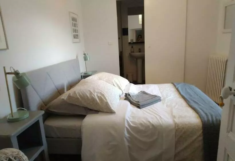 Majatalo La Tour De L Ange