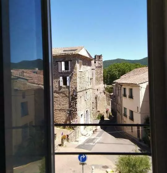 Majatalo La Tour De L Ange