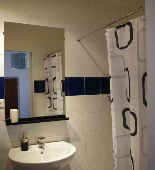 Majatalo La Tour De L Ange