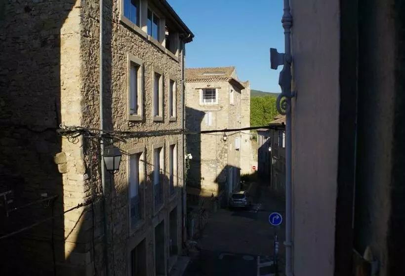 Majatalo La Tour De L Ange