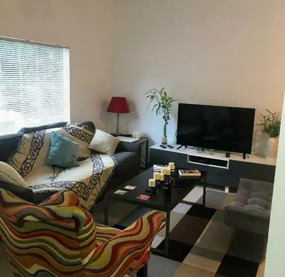 پانسیون Miami Cozy House