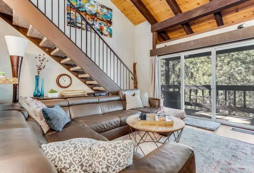 Pinegrove By Avantstay Beautiful Villas Condo Just Outside Tahoe City