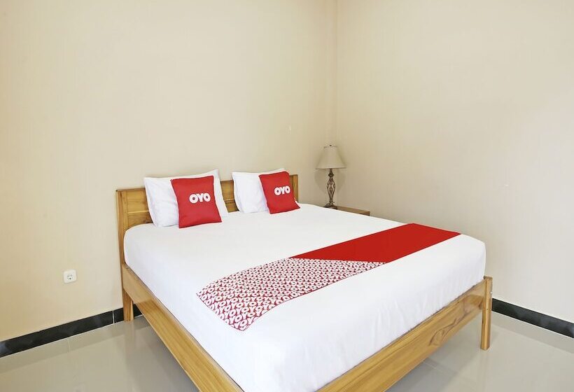 فندق Collection O 91449 Griya Ampenan Residence