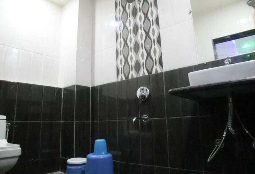 בית מלון כפרי Devraj