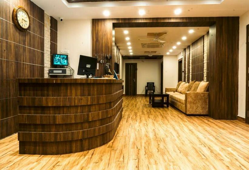 בית מלון כפרי Sohrai Inn