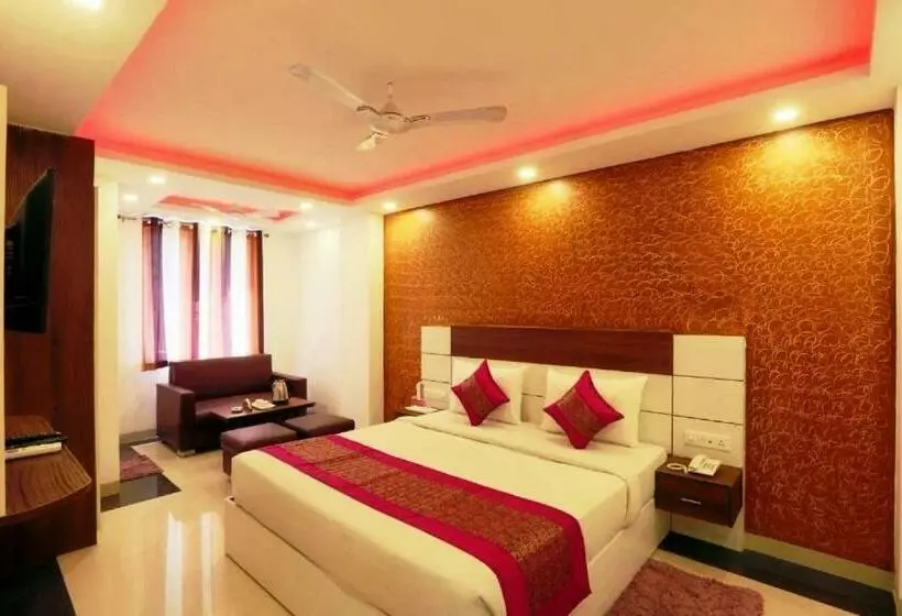 Hotel Sohrai Inn