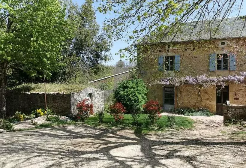 Maison Typique Périgourdine Avec Piscine