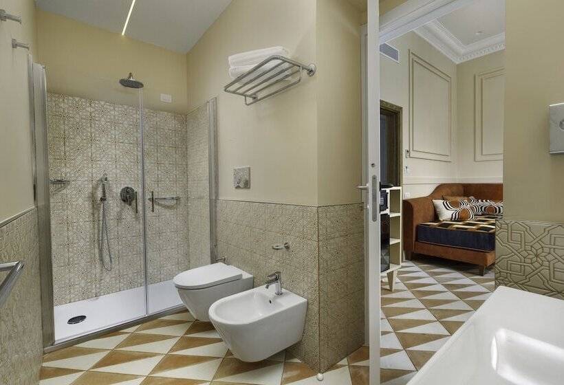 פנסיון Yourhome   Maison Iovino Luxury Rooms