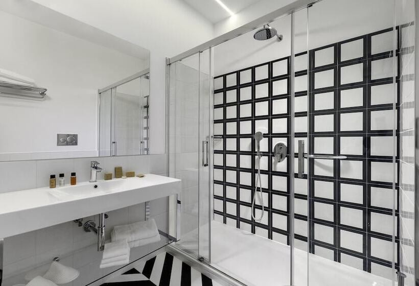 פנסיון Yourhome   Maison Iovino Luxury Rooms