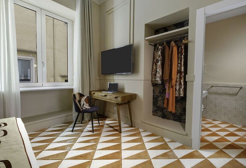 פנסיון Yourhome   Maison Iovino Luxury Rooms