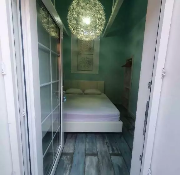 Pensió Solaria House