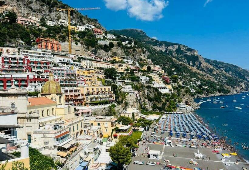 膳宿费 Villa Diamond Luxury Suite