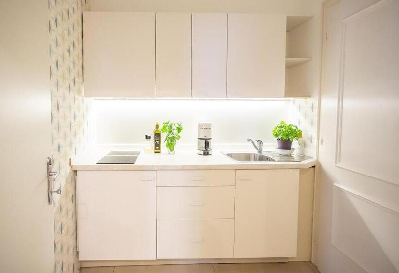 פנסיון Villa Gabriela