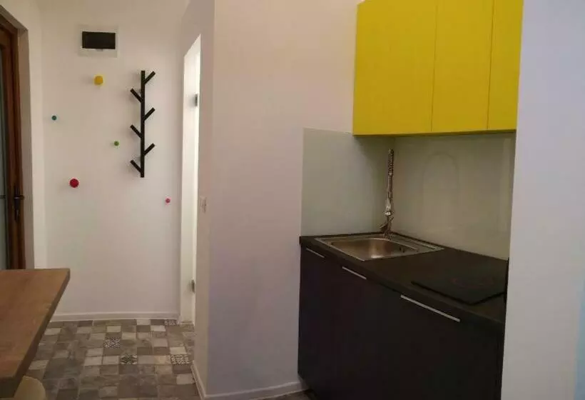 Art Studio Apartment