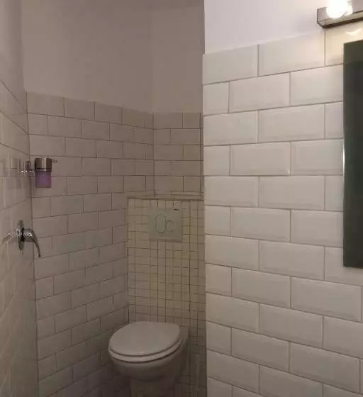 Art Studio Apartment