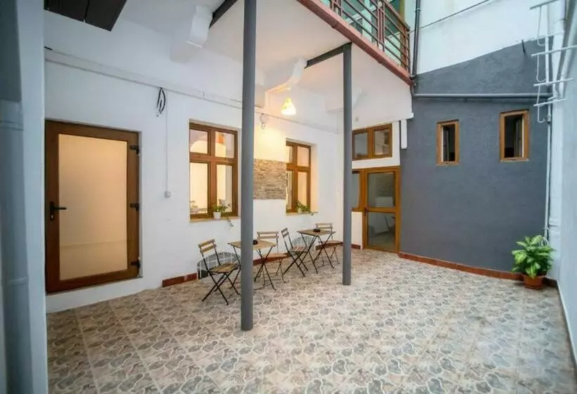 Art Studio Apartment