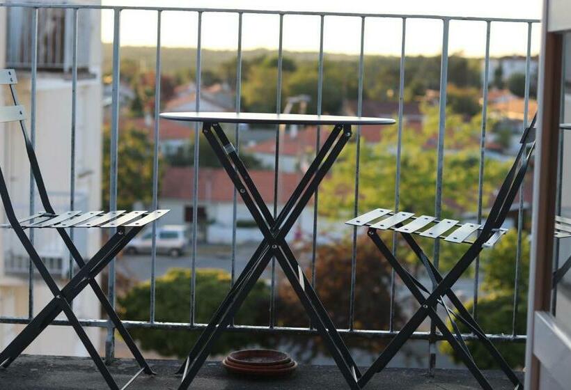 Bellejoie Appartement T3 Poitiers Sud Direct Futuroscope Parking Et Wifi Gratuit