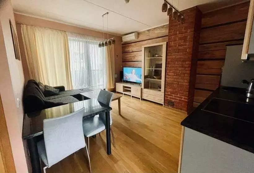 Cozy Appartment, Near City Center And Beach. A/c