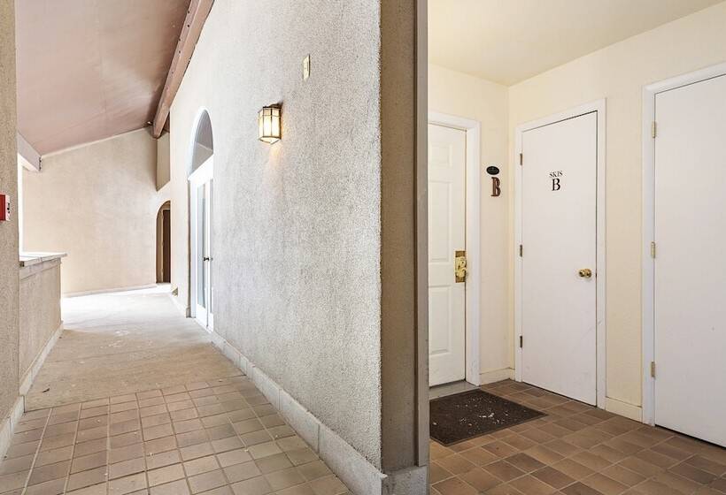 Le Chamonix B By Avantstay Located In Mountain Village, Close To Golf Course & Skiing