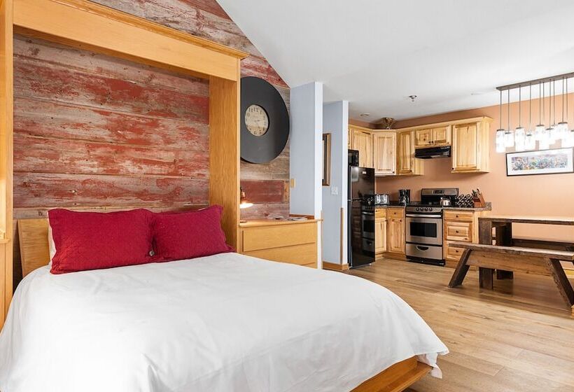 Le Chamonix B By Avantstay Located In Mountain Village, Close To Golf Course & Skiing