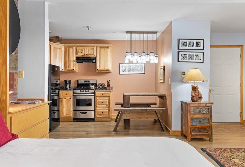 Le Chamonix B By Avantstay Located In Mountain Village, Close To Golf Course & Skiing