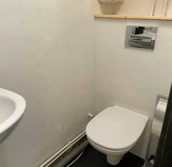Nice Apartment In Maardu