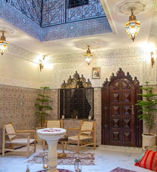 هاستل Riad Hayat