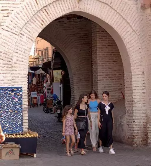 هاستل Riad Hayat