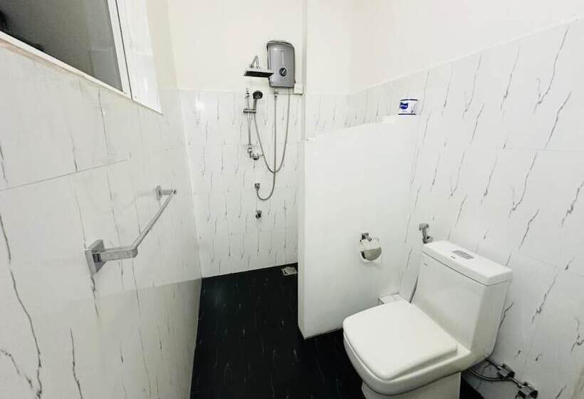 تختخواب و صبحانه Jungle Fence