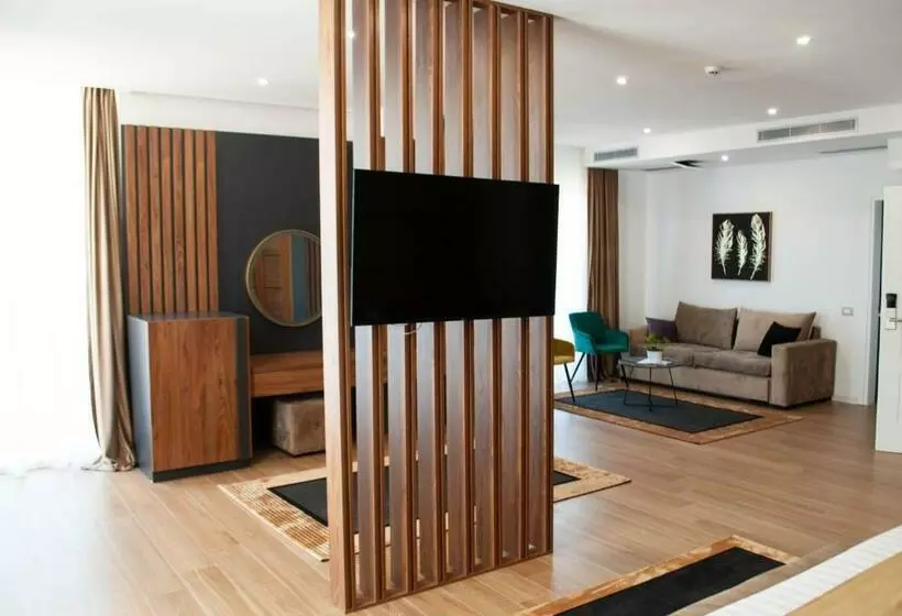 Hotelli Hilal Palace   Halal