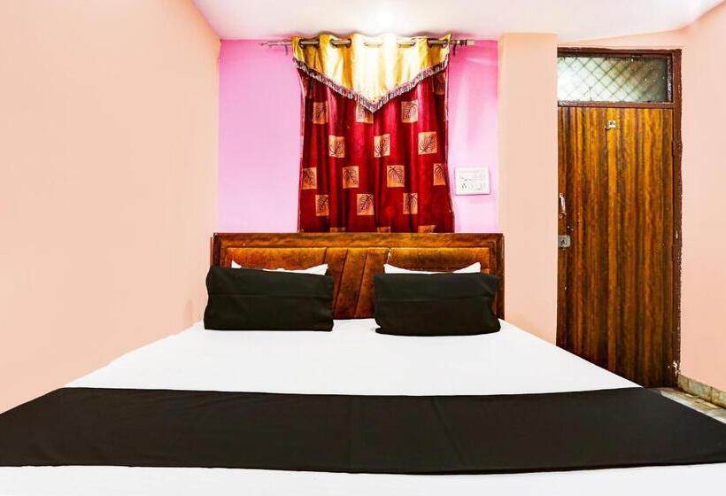 هتل Oyo 90267  Apollo