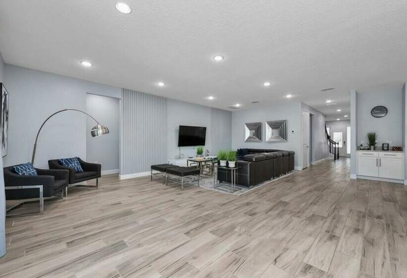 Magical Villa 12 Suites 6 Disney Themed Rooms