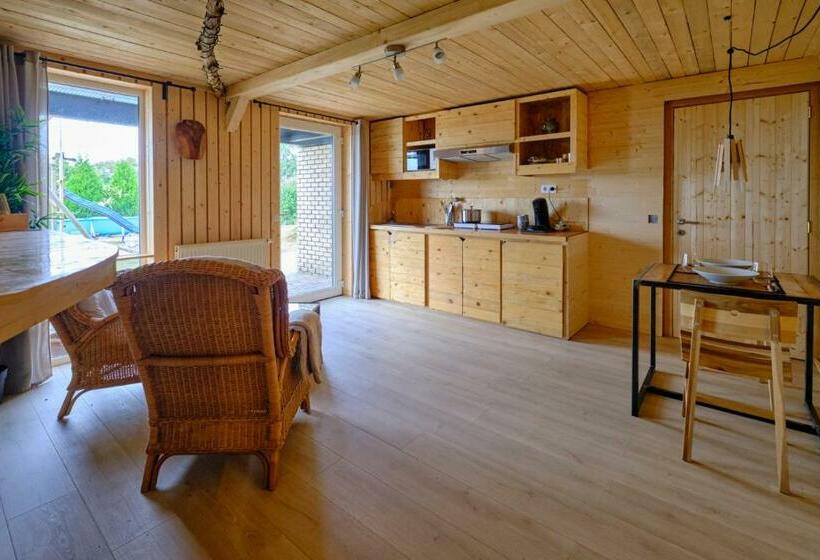 بنسيون La Tanière