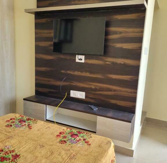 Пансион Rv Backpackers