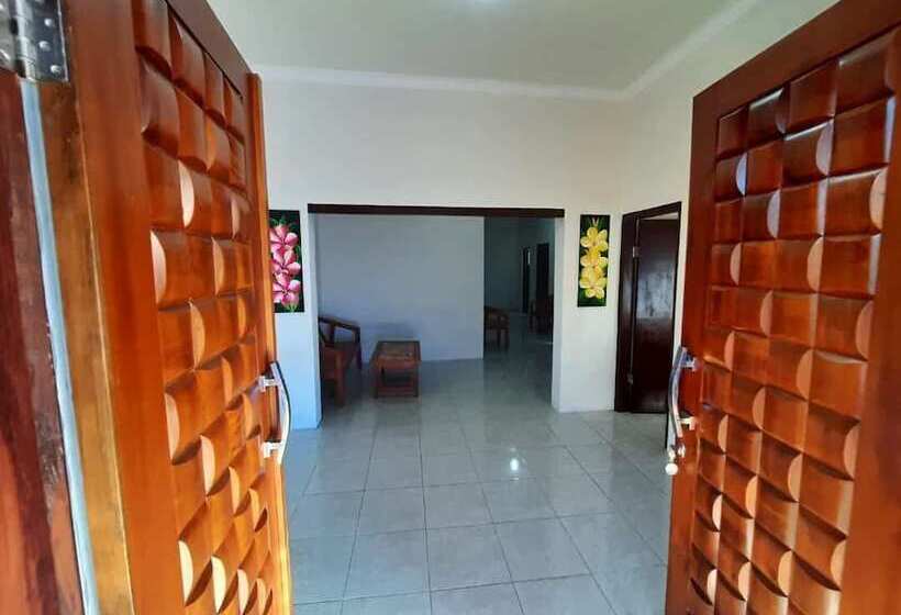 تختخواب و صبحانه 999 Khs Homestay