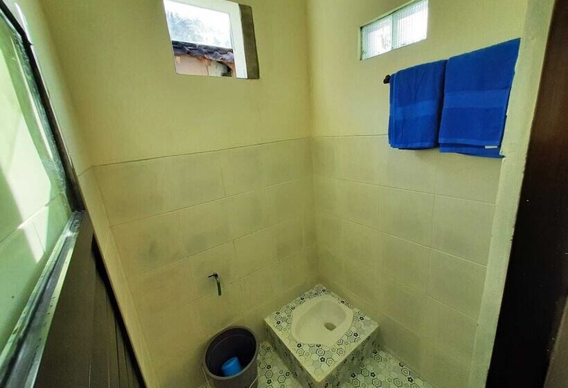 تختخواب و صبحانه 999 Khs Homestay