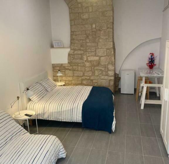 住宿加早餐  Arco Del Priore