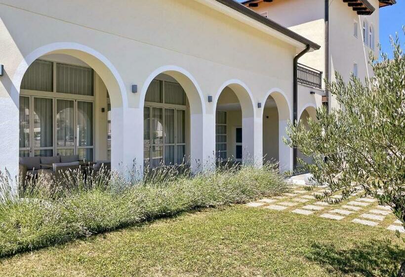 Hotel Toscanina Garni